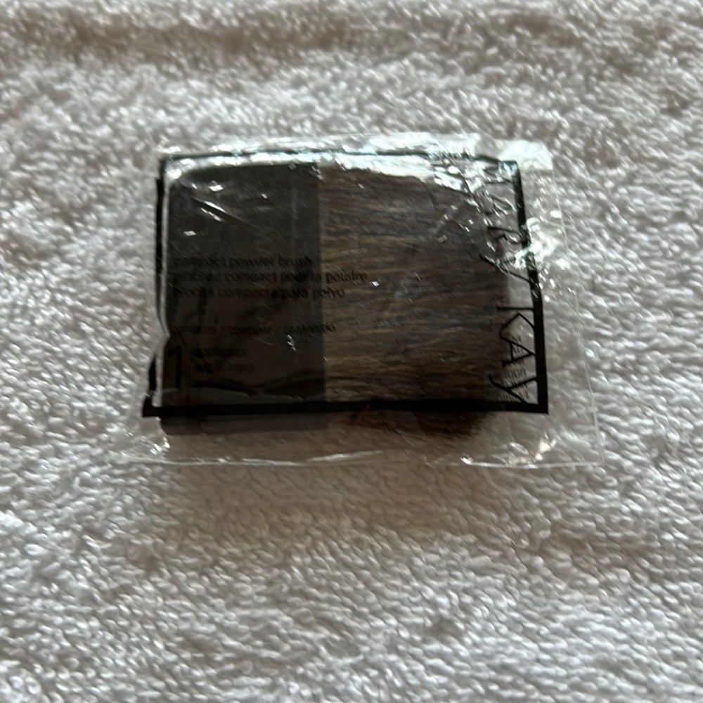 Mary Kay Compact Powder Brush